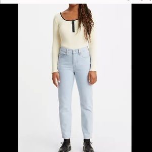 NWT Levi’s Wedgie High Rise Ankle Jeans